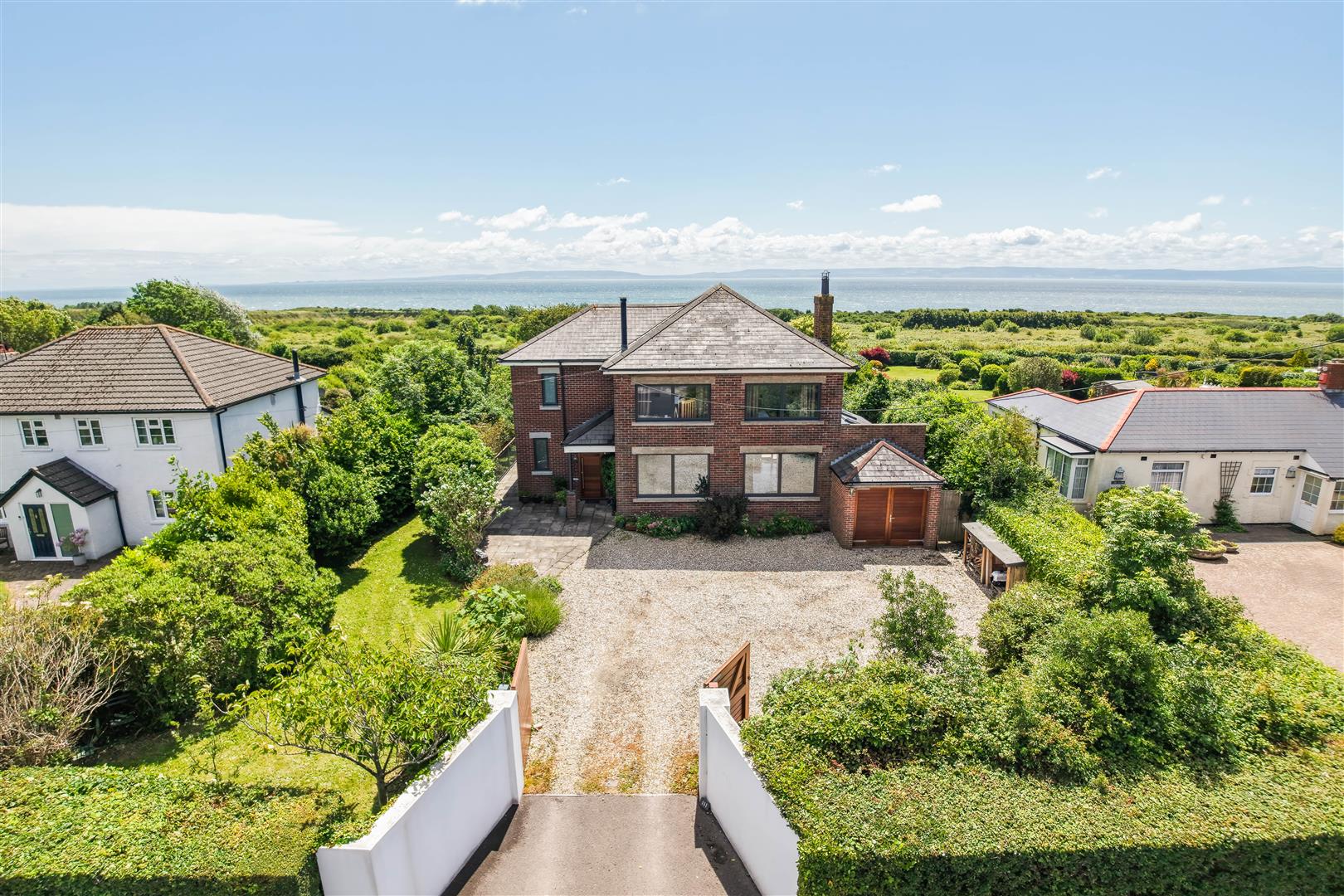 111 Fontygary Road, Rhoose, Barry, Vale Of Glamorgan, CF62 3DU